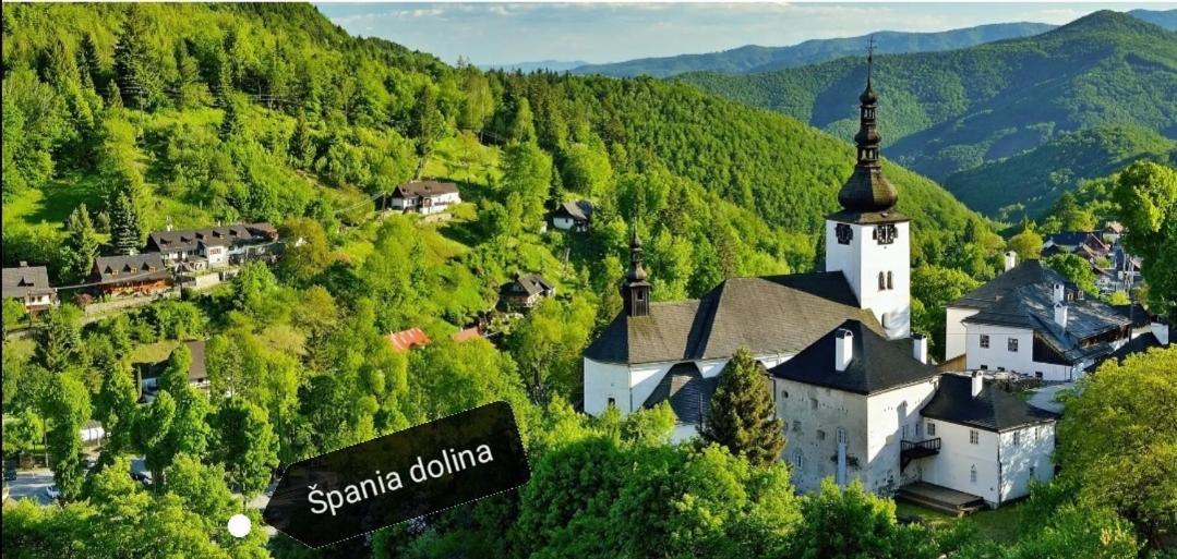 Apartmány Podlavice Banská Bystrica Exterior foto