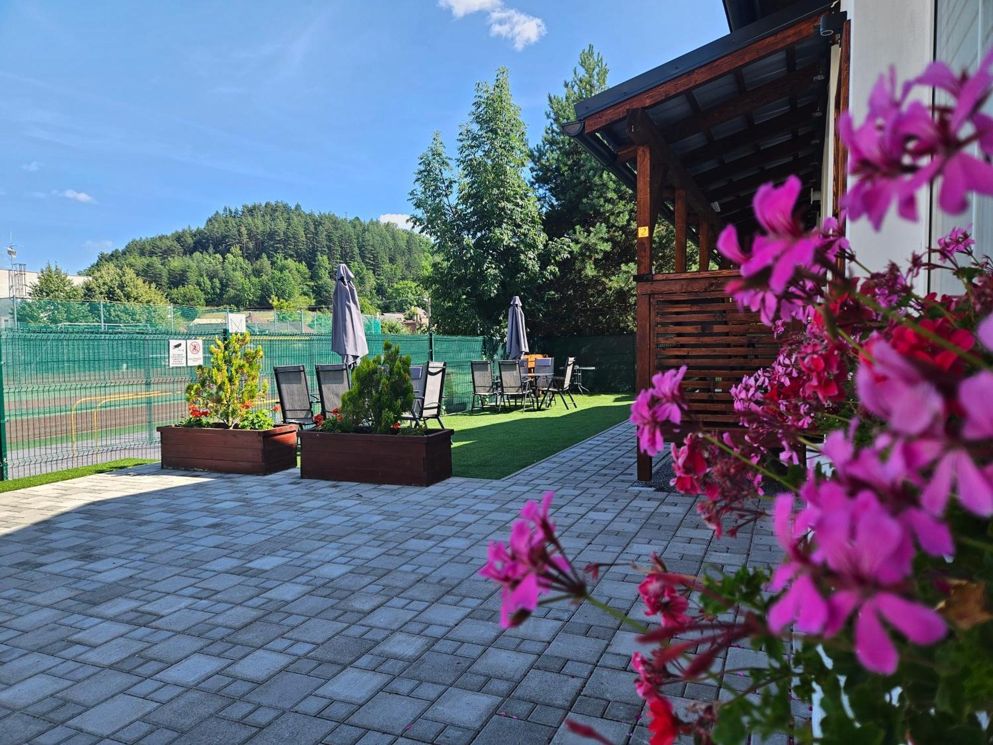 Apartmány Podlavice Banská Bystrica Exterior foto